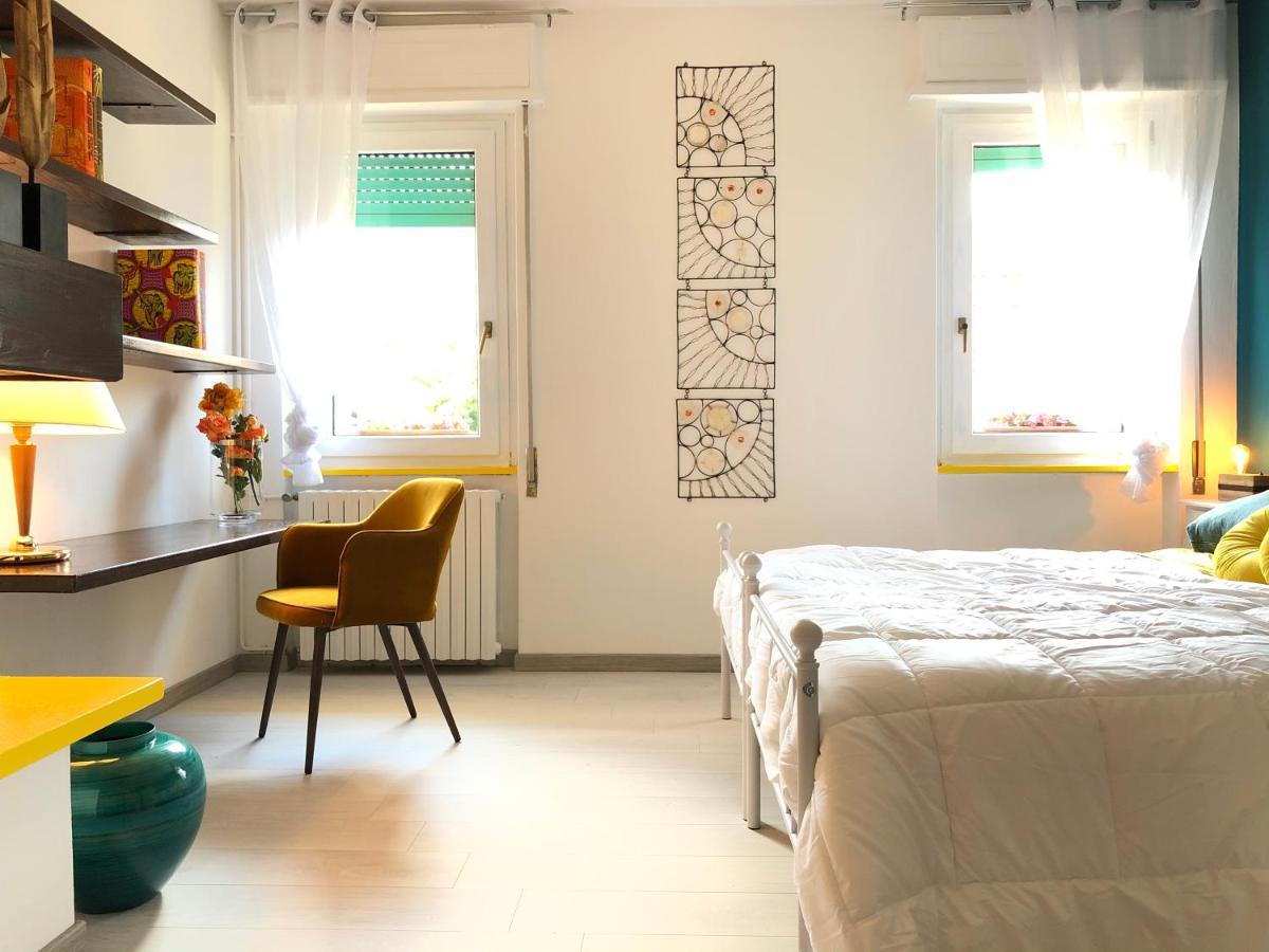 Clua Holiday House Porto Ceresio Exterior photo